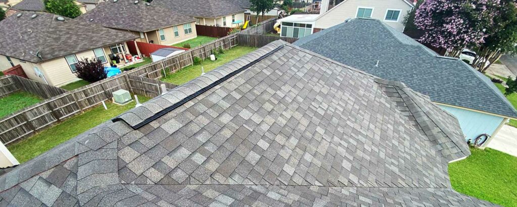 are there different types of roofing shingles